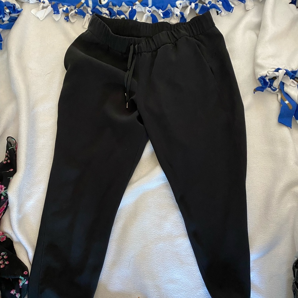 LuluLemon Joggers!